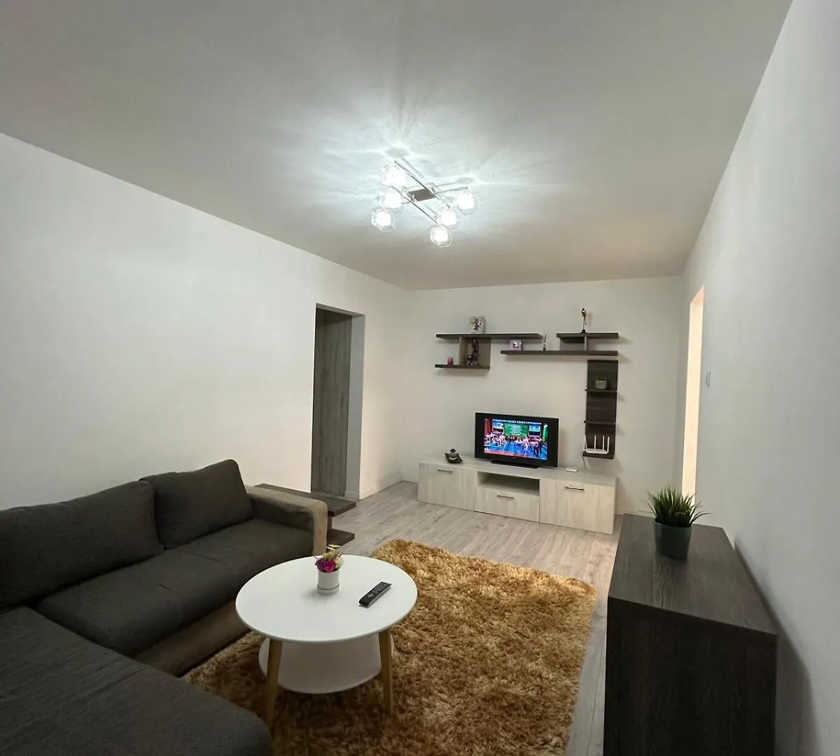 Two-Room Apartment بوخارست رومانيا